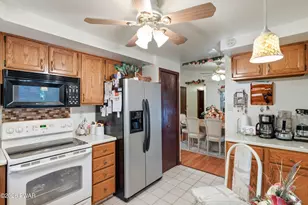 3 Devonshire Ln, Mount Pocono, PA 18344 - Photo 12