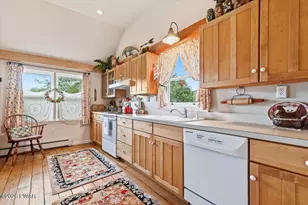 640 Old Greentown Rd, Greentown, PA 18426 - Photo 24