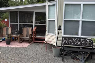 122 Maple Forest Dr, Milford, PA 18337 - Photo 2