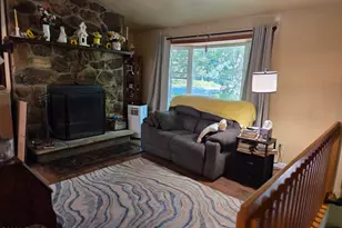 116 Beach Rd, Milford, PA 18337 - Photo 6