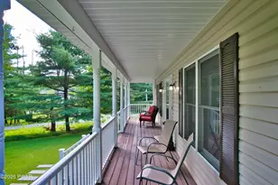 135 Blueberry Dr, Milford, PA 18337 - Photo 28
