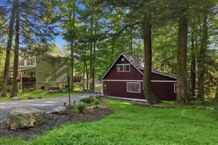 1216 Commanche Cir, Lake Ariel, PA 18436 - Photo 2