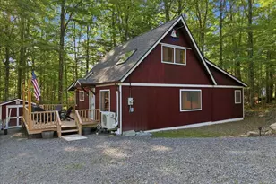 1216 Commanche Cir, Lake Ariel, PA 18436 - Photo 4