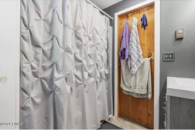 1952 Pennsylvania 590, Hawley, PA 18428 - Photo 56