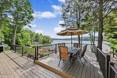 2043 Roamingwood Road, Lake Ariel, PA 18436 - Photo 8