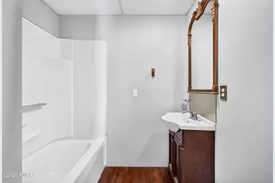 100 S Main Street #56, Moscow, PA 18444 - Photo 6