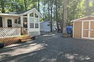 157 Chickasaw Ln, Shohola, PA 18458 - Photo 2
