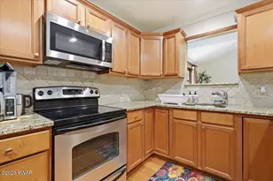 185 Laurel Cir, Hawley, PA 18428 - Photo 24