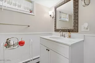 185 Laurel Cir, Hawley, PA 18428 - Photo 42