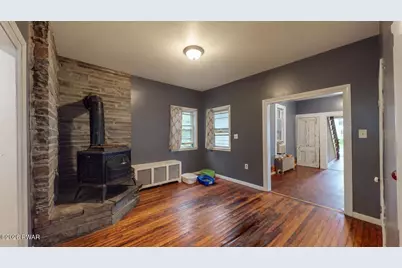 211 Avenue L, Matamoras, PA 18336 - Photo 22