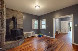211 Avenue L, Matamoras, PA 18336 - Photo 22