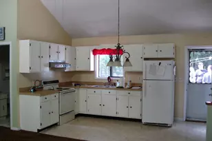 171 Deer Run Rd, Hawley, PA 18428 - Photo 2