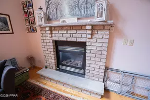 24 Applegate Rd, Lake Ariel, PA 18436 - Photo 12