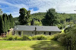 101 Grove St, Lackawaxen, PA 18435 - Photo 6