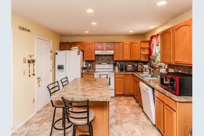 3290 Bluebird Drive, Bushkill, PA 18324 - Photo 8