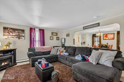 1042 Delaware Drive, Matamoras, PA 18336 - Photo 6