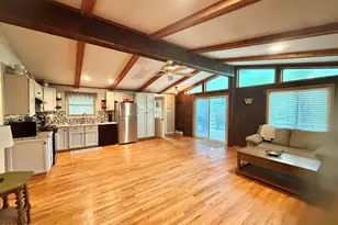 215 Stirrup Ln, Lords Valley, PA 18428 - Photo 6