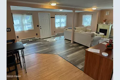 102 Keitha Lane, East Stroudsburg, PA 18302 - Photo 4