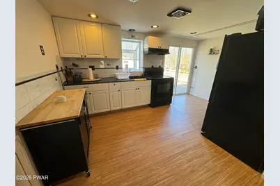 102 Keitha Lane, East Stroudsburg, PA 18302 - Photo 12