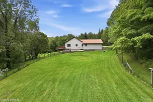 1284 Crosstown Hwy, Lakewood, PA 18439 - Photo 18