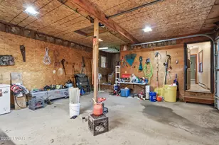 1284 Crosstown Hwy, Lakewood, PA 18439 - Photo 6