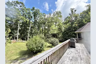 809 Maple Leaf Court, Lords Valley, PA 18428 - Photo 36