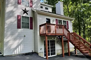 110 Stroud Ct, Dingmans Ferry, PA 18328 - Photo 38