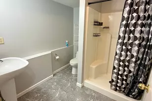 110 Stroud Ct, Dingmans Ferry, PA 18328 - Photo 32