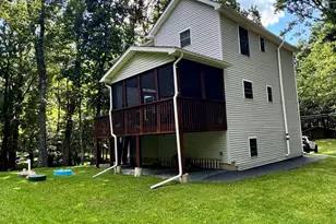 110 Stroud Ct, Dingmans Ferry, PA 18328 - Photo 40