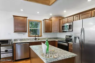 103 Owl Ct, Lackawaxen, PA 18435 - Photo 22