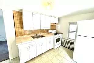 302 Avenue I, Matamoras, PA 18336 - Photo 6