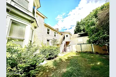 302 Avenue I #2L, Matamoras, PA 18336 - Photo 2