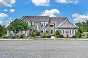 103 Birchwood Ln, Lake Ariel, PA 18436 - Photo 48