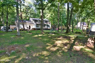 371 Wild Acres Dr, Dingmans Ferry, PA 18328 - Photo 4