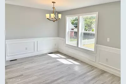 208 Ave I, Matamoras, PA 18336 - Photo 10