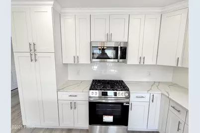 208 Ave I, Matamoras, PA 18336 - Photo 18