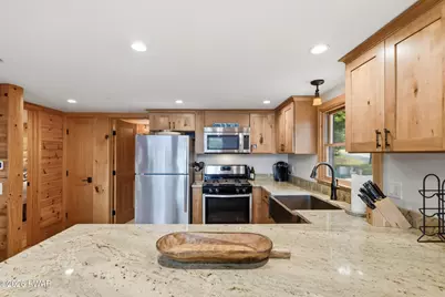 192 Marcel Drive, Dingmans Ferry, PA 18328 - Photo 10