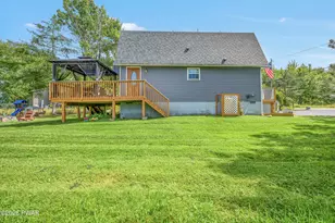 185 S Fairway Dr, Lake Ariel, PA 18436 - Photo 30
