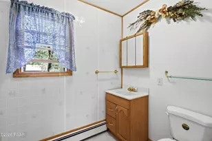 111 Prospect St, Waymart, PA 18472 - Photo 20