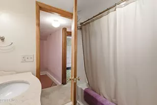 111 Prospect St, Waymart, PA 18472 - Photo 30