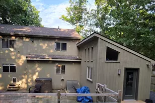 120 Fairview Dr, Dingmans Ferry, PA 18328 - Photo 2