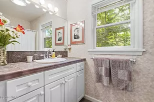 802 Green Ct, Lords Valley, PA 18428 - Photo 42