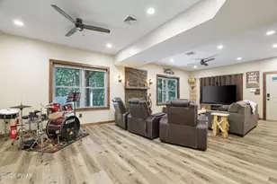 301 Powderhorn Dr, Lackawaxen, PA 18435 - Photo 58