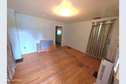 215 Park Street, Honesdale, PA 18431 - Photo 4