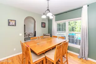 162 Oak Ridge Dr, Milford, PA 18337 - Photo 8