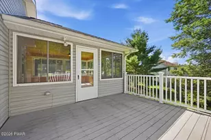 64 Applewood Dr, Hawley, PA 18428 - Photo 26