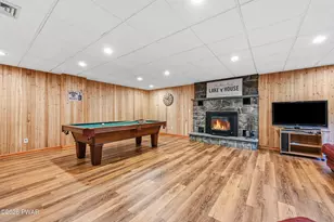 129 Briarwood Dr, Greentown, PA 18426 - Photo 44