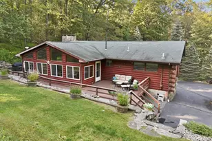 129 Briarwood Dr, Greentown, PA 18426 - Photo 68