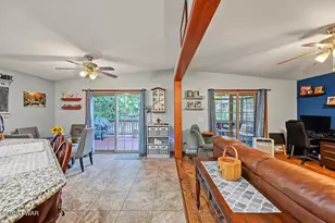 290 Chestnut Hill Dr, Lake Ariel, PA 18436 - Photo 8