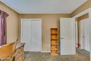 604 Circle Dr, Roaring Brook Township, PA 18444 - Photo 26